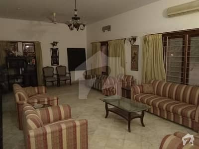 400 Sq Yd Bungalow Is Up For Sale In DHA Phase 6