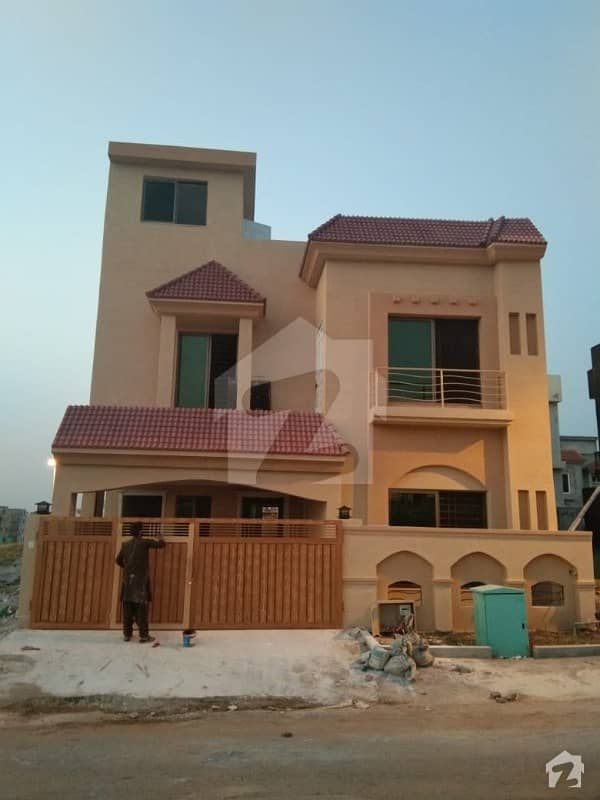 7 Marla Best Condition House For Sale In Usman Block Bahria Town Rawalpindi