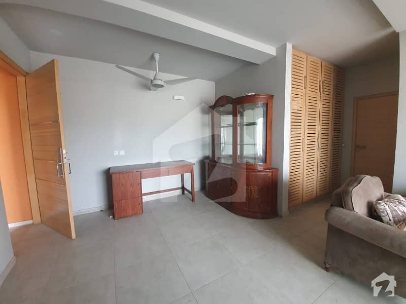 Beautiful One Bed Furnished Apartment For Rent In The Grande