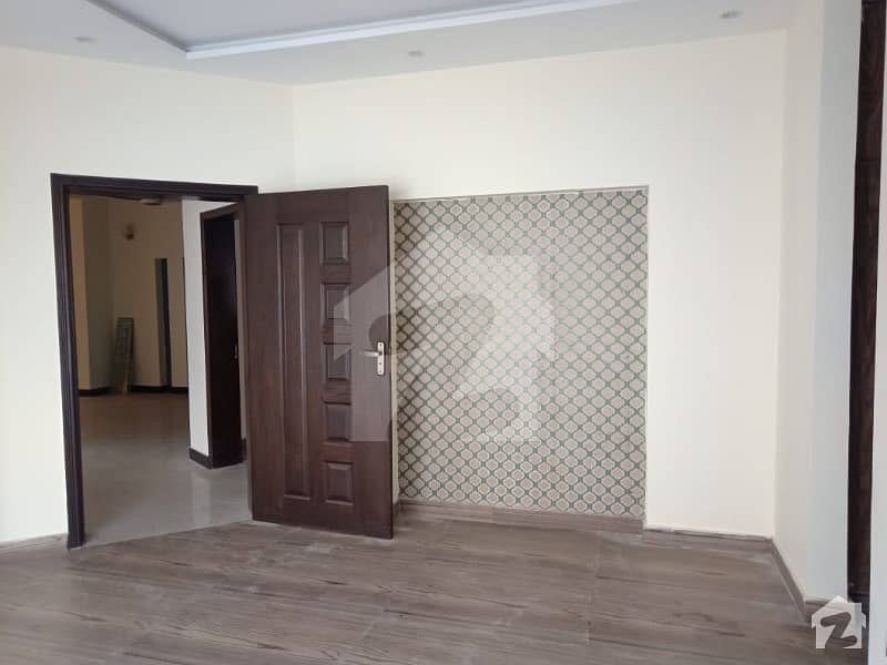 10 Marla Upper Portion Is Available For Rent In Ex Air Avenue Dha Phase 8