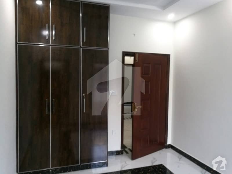 ایڈن بولیوارڈ ہاؤسنگ سکیم کالج روڈ لاہور میں 2 کمروں کا 4 مرلہ مکان 65 لاکھ میں برائے فروخت۔