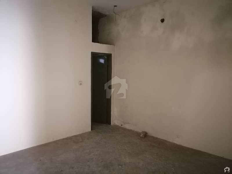 ملتان روڈ لاہور میں 2 کمروں کا 2 مرلہ مکان 23 لاکھ میں برائے فروخت۔