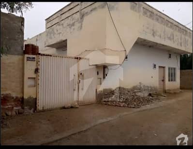 بلاک 25 ڈیرہ غازی خان میں 9 کمروں کا 17 مرلہ مکان 7 کروڑ میں برائے فروخت۔