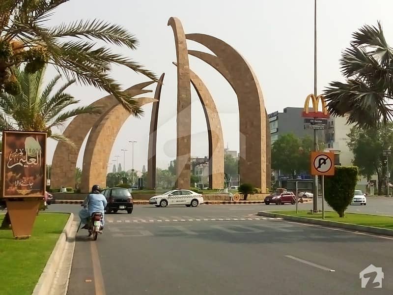 POSSESSION PAID 10 MARLA PLOT IN OVERSEAS B BLOCK BAHRIA TOWN