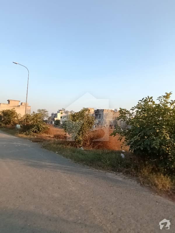 5 Marla Facing Play Ground D Block Plot Available For Sale in DHA 9 Town