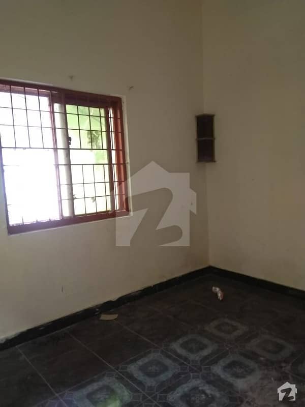 1 Kanal Double Storey House Available For Rent