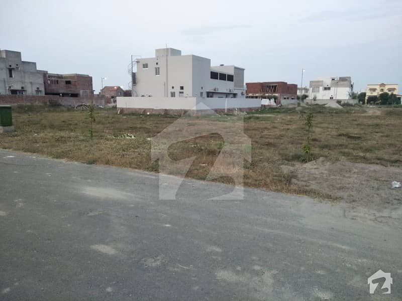 Good Location Plot of 1 Kanal For Sale in Block P of DHA Phase 7 Lahore