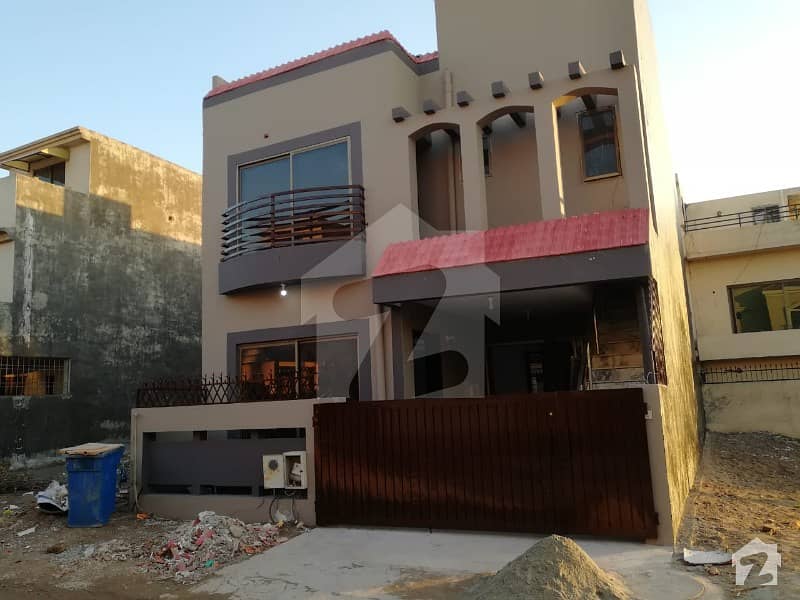5 Marla Double Storey House In Ali Block For Sale