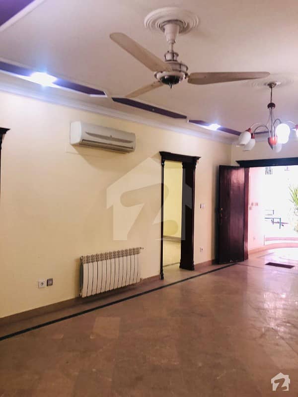 F7 Lower Portion For Rent F7 Lower Portion For Rent