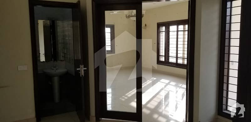 500 Square Feet 4 Bedroom Upper Portion Like Brand New Phase 7 Extension For Rent