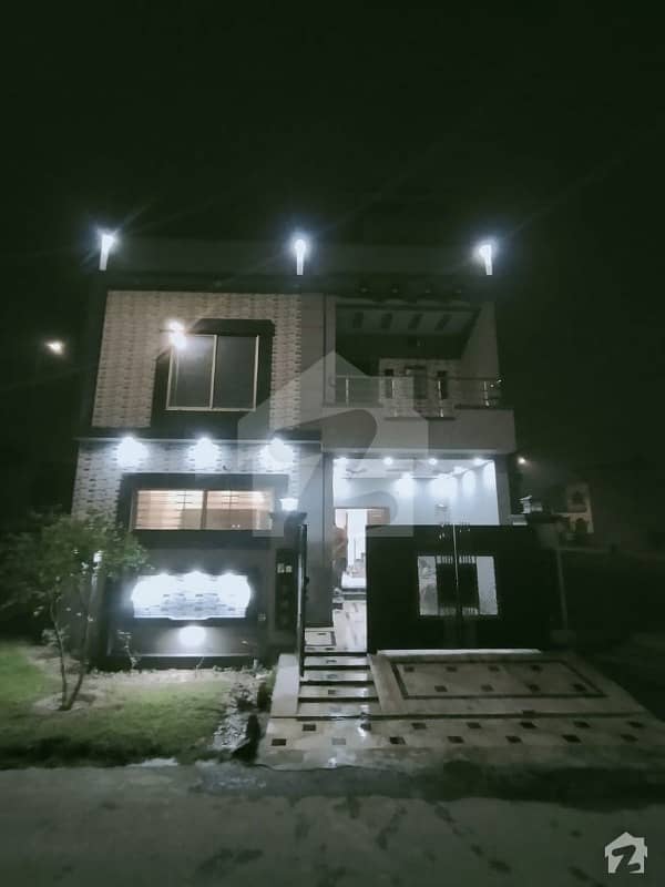 پارک ویو ولاز - ٹیولپ بلاک پارک ویو ولاز لاہور میں 5 کمروں کا 5 مرلہ مکان 1.2 کروڑ میں برائے فروخت۔