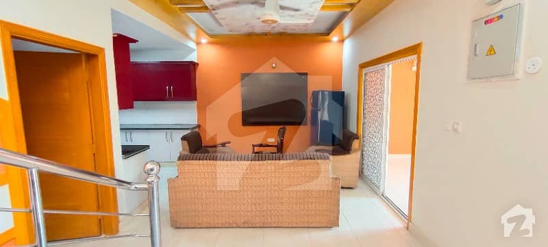 گوہر گرین سٹی کراچی میں 4 کمروں کا 5 مرلہ مکان 1.4 کروڑ میں برائے فروخت۔