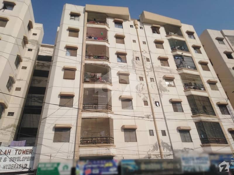 Bismillah Tower Main Wahdu Wah Road, 500 Square Feet Flat For Sale In Hyderabad