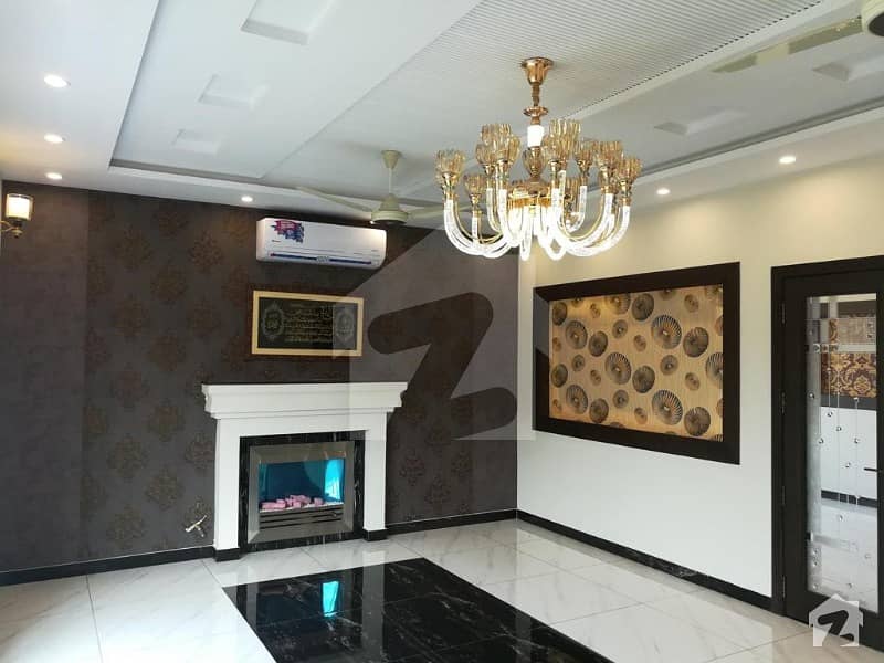 10 Marla House for Sale in Gulbahar Block Bahria Town Lahore