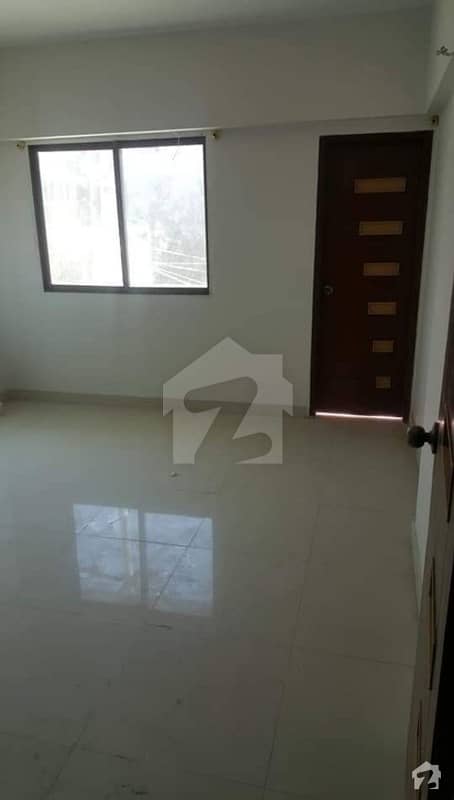 Flat For Sale At Parsi Colony
