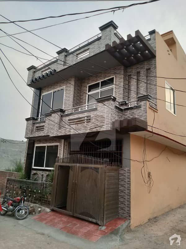 خیابان تنویر راولپنڈی میں 4 کمروں کا 5 مرلہ مکان 95 لاکھ میں برائے فروخت۔