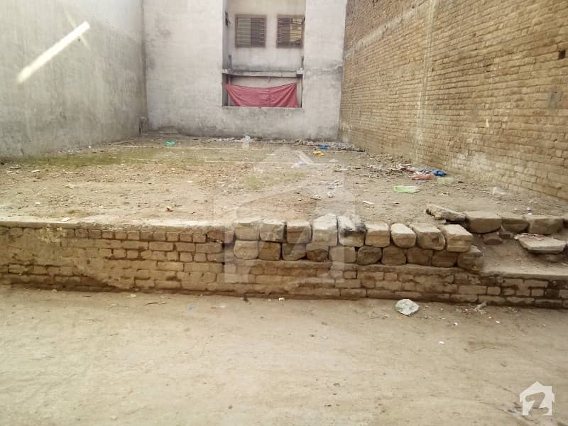 ڈھوک مستقیم روڈ راولپنڈی میں 5 مرلہ رہائشی پلاٹ 40 لاکھ میں برائے فروخت۔
