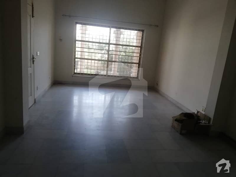 1 Kanal Beautiful And Luxury Upper Portion  For Rent In Khayaban E Ameen