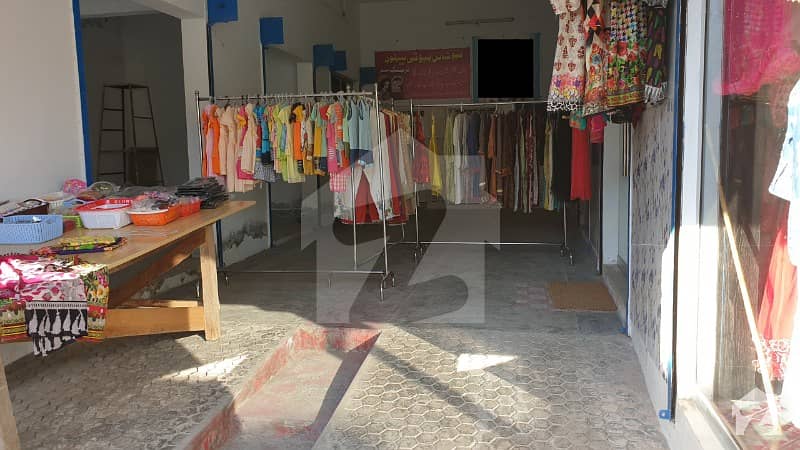 مرالہ روڈ سیالکوٹ میں 5 کمروں کا 11 مرلہ مکان 4 کروڑ میں برائے فروخت۔