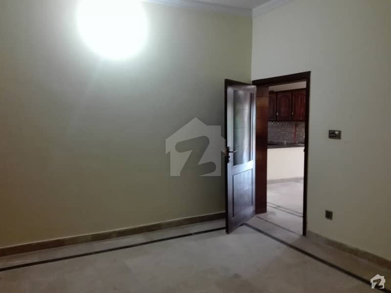 Upper Portion Of 10 Marla For Rent In Pakistan Town