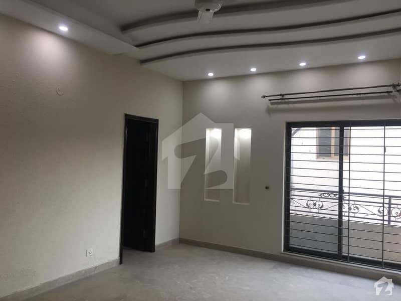 ایڈن سٹی ایڈن لاہور میں 5 کمروں کا 1 کنال مکان 4.65 کروڑ میں برائے فروخت۔