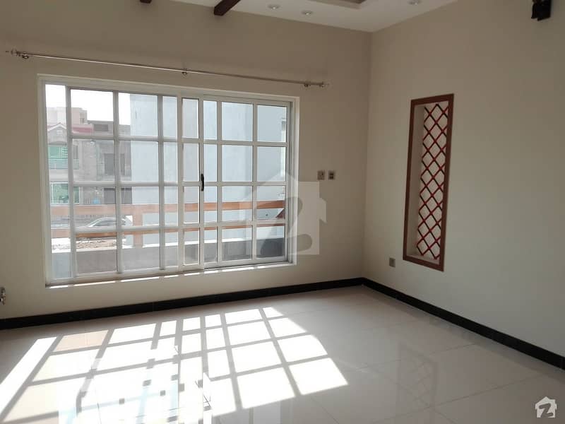 Ideal Flat For Sale In G-11 Ideal Flat For Sale In G-11