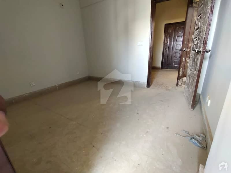 Gorgeous 450  Square Feet Flat For Sale Available In Sukkur Bypass