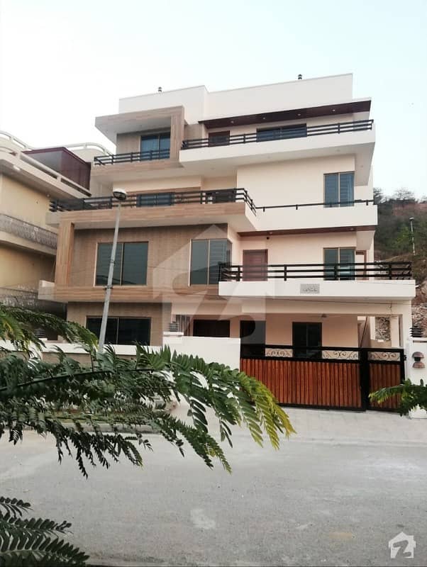 1 Kanal Brand New 4 Unit House Is Available For Sale