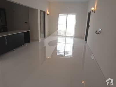 2000 Square Feet Flat Available For Rent In Dha Defence 2000 Square Feet Flat Available For Rent In Dha Defence