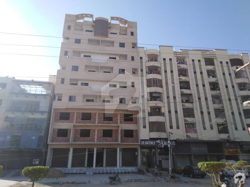 1120 Feet 3rd Floor Flat For Sale 
On Main Auto Bhan Road Latifabad# 2