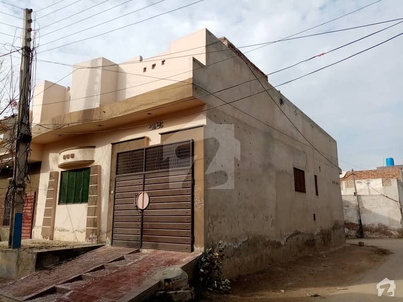Located In Arshad Town Corner Located House