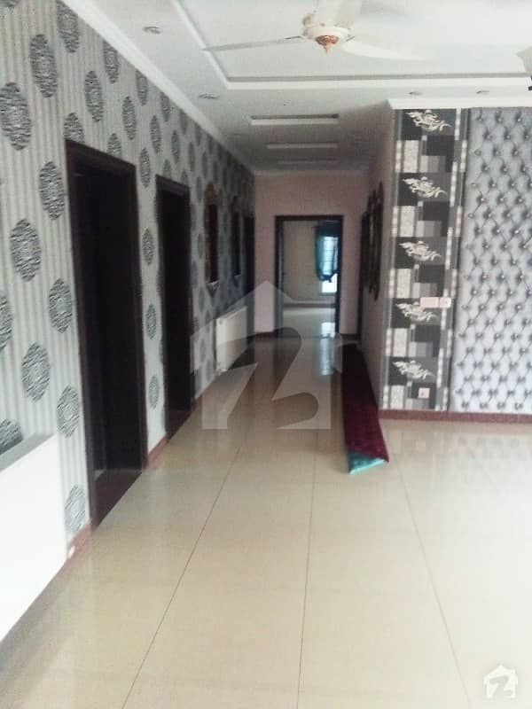 4500  Square Feet Upper Portion In Dha Defence For Rent