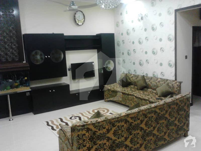 1125  Square Feet House In College Road For Rent
