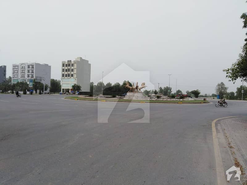 401  Square Feet Commercial Plot In Bahria Town For Sale At Good Location