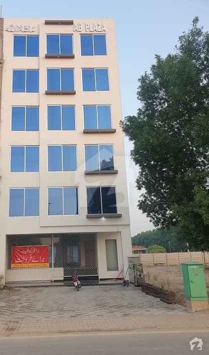 Ideal Flat For Sale In Bahria Town - Lahore