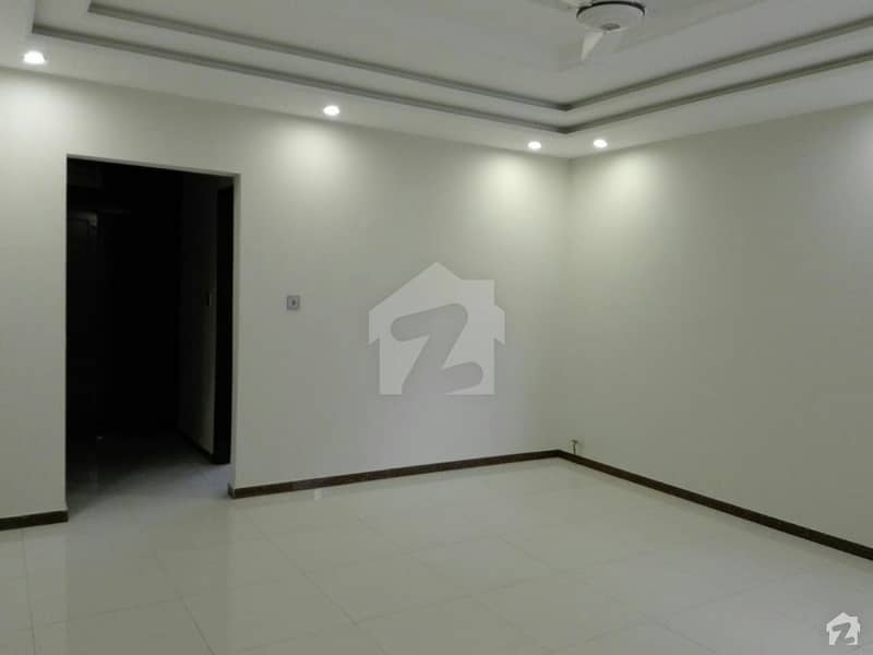 10 Marla Upper Portion Is Available For Rent In D-12