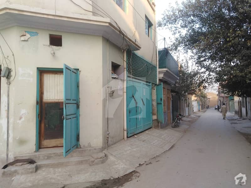 Hayatabad 5 Marla House Up For Sale