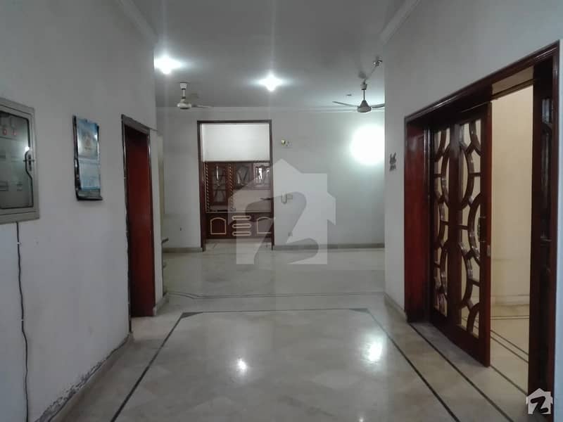 الرحمان گارڈن فیز 2 الرحمان گارڈن لاہور میں 5 کمروں کا 10 مرلہ مکان 1.8 کروڑ میں برائے فروخت۔