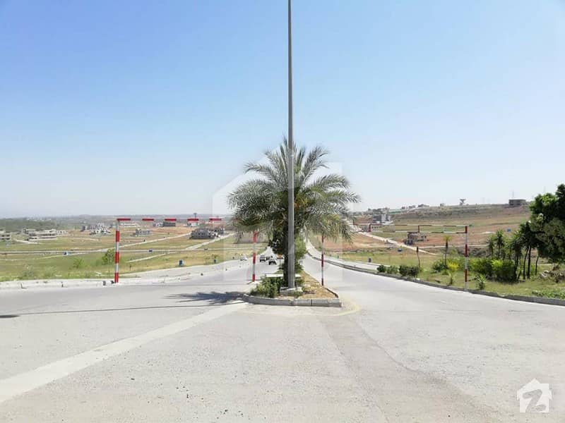 Top Height Location Plot For Sale South Face Street 10 Sector F Dha Phase 05 Isb
