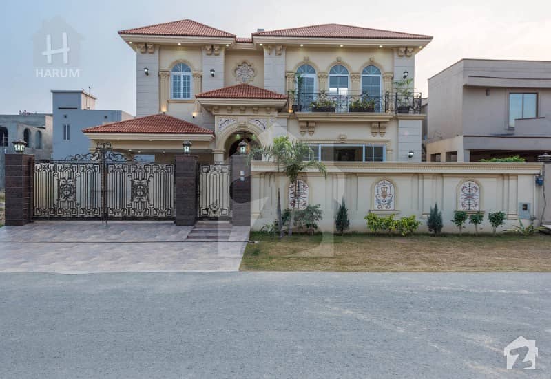 1 Kanal Most Unique Style Spanish Villa Came for Sale in Phase 6