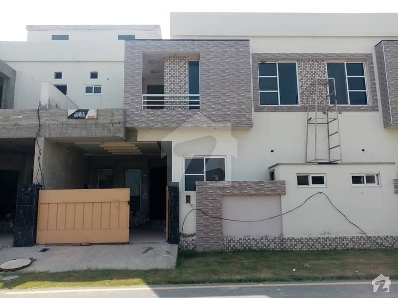 5 Marla House Available For Sale In Satiana Road