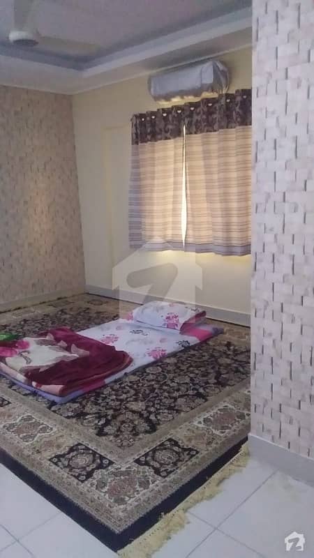 Dha Phase 6 Nishat Commercial Area Apartment Full Floor Slightly Use With Lift Park Facing For Sale