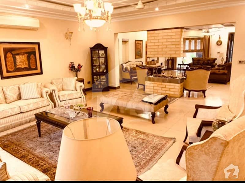 ماڈل ٹاؤن ۔ بلاک ڈی ماڈل ٹاؤن لاہور میں 5 کمروں کا 2 کنال مکان 16.75 کروڑ میں برائے فروخت۔