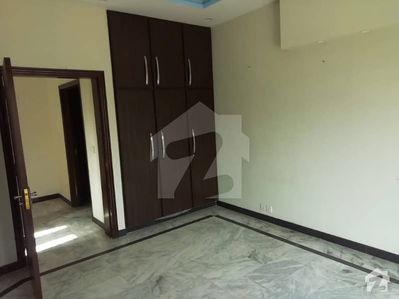 5 Marla Full House In Dha Phase 6 Ideal Location Near Park