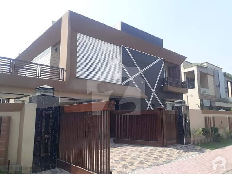 25 Marla Brand New House Is Available For Sale In  Bahria Town Lahore