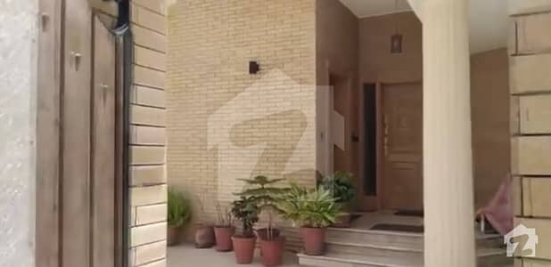 ایف ۔ 11 مرکز ایف ۔ 11 اسلام آباد میں 5 کمروں کا 1 کنال مکان 8.65 کروڑ میں برائے فروخت۔ ایف ۔ 11 مرکز ایف ۔ 11 اسلام آباد میں 5 کمروں کا 1 کنال مکان 8.65 کروڑ میں برائے فروخت۔