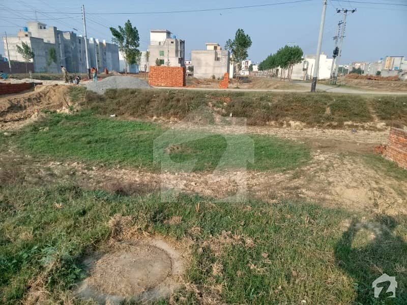 Stunning 900  Square Feet Commercial Plot In Pak Arab Housing Society Available