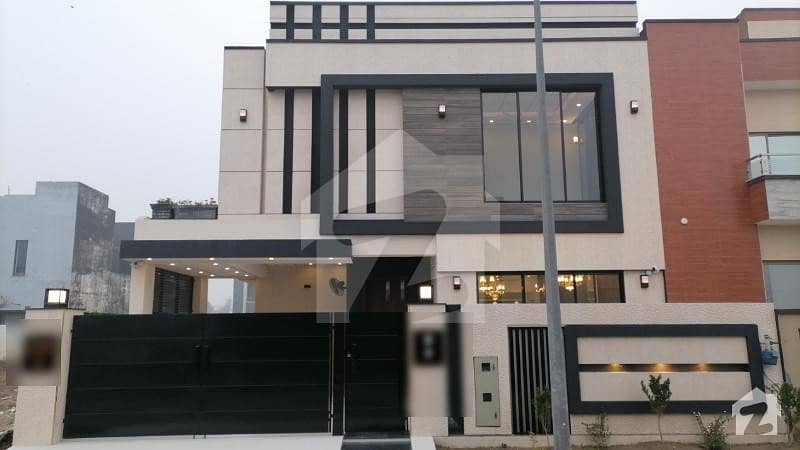 10  Marla House Situated In Dha 11 Rahbar - Lahore For Sale