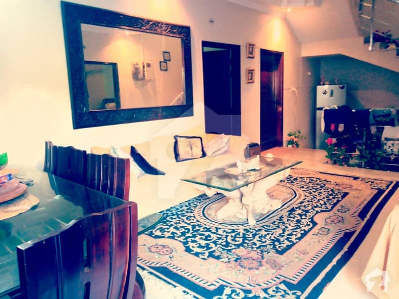 کلفٹن ۔ بلاک 2 کلفٹن کراچی میں 6 کمروں کا 12 مرلہ مکان 5.6 کروڑ میں برائے فروخت۔