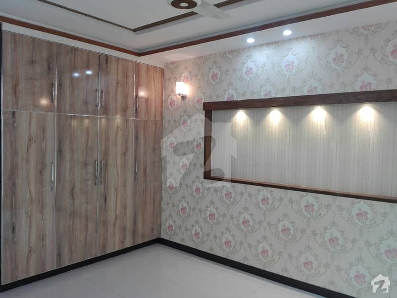 To Rent You Can Find Spacious House In Bahria Town